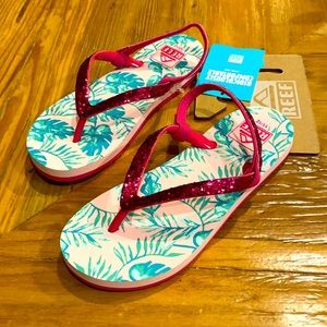NEW Reef Youth Sandals
